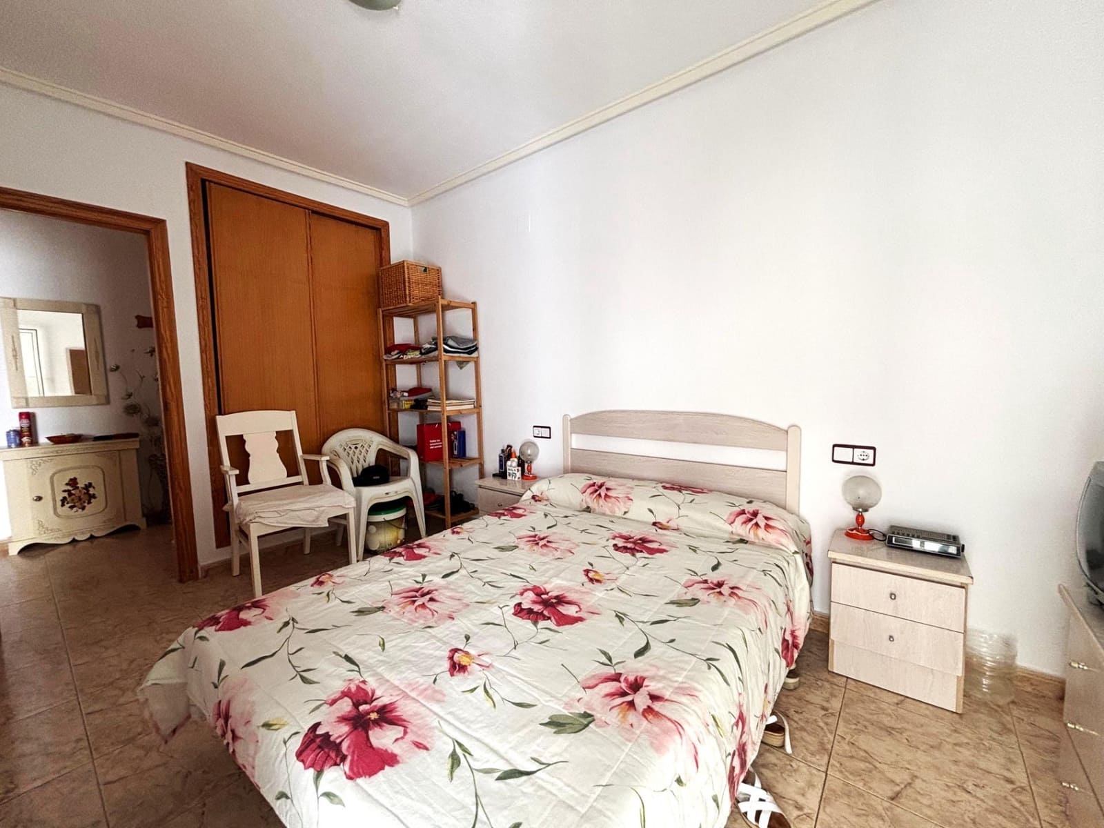 2 bedroom Apartment for sale in Torrevieja - € 115,000 (Ref: 9970770)