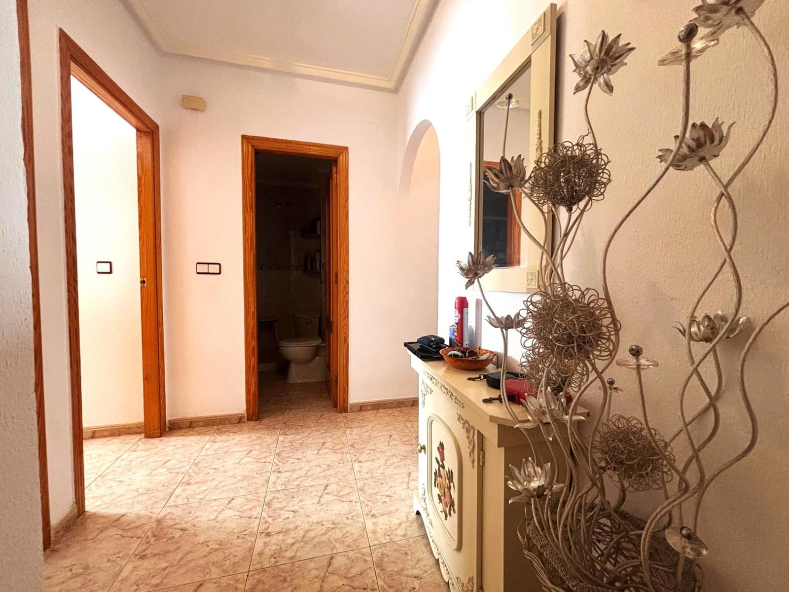 2 bedroom Apartment for sale in Torrevieja - € 115,000 (Ref: 9970770)