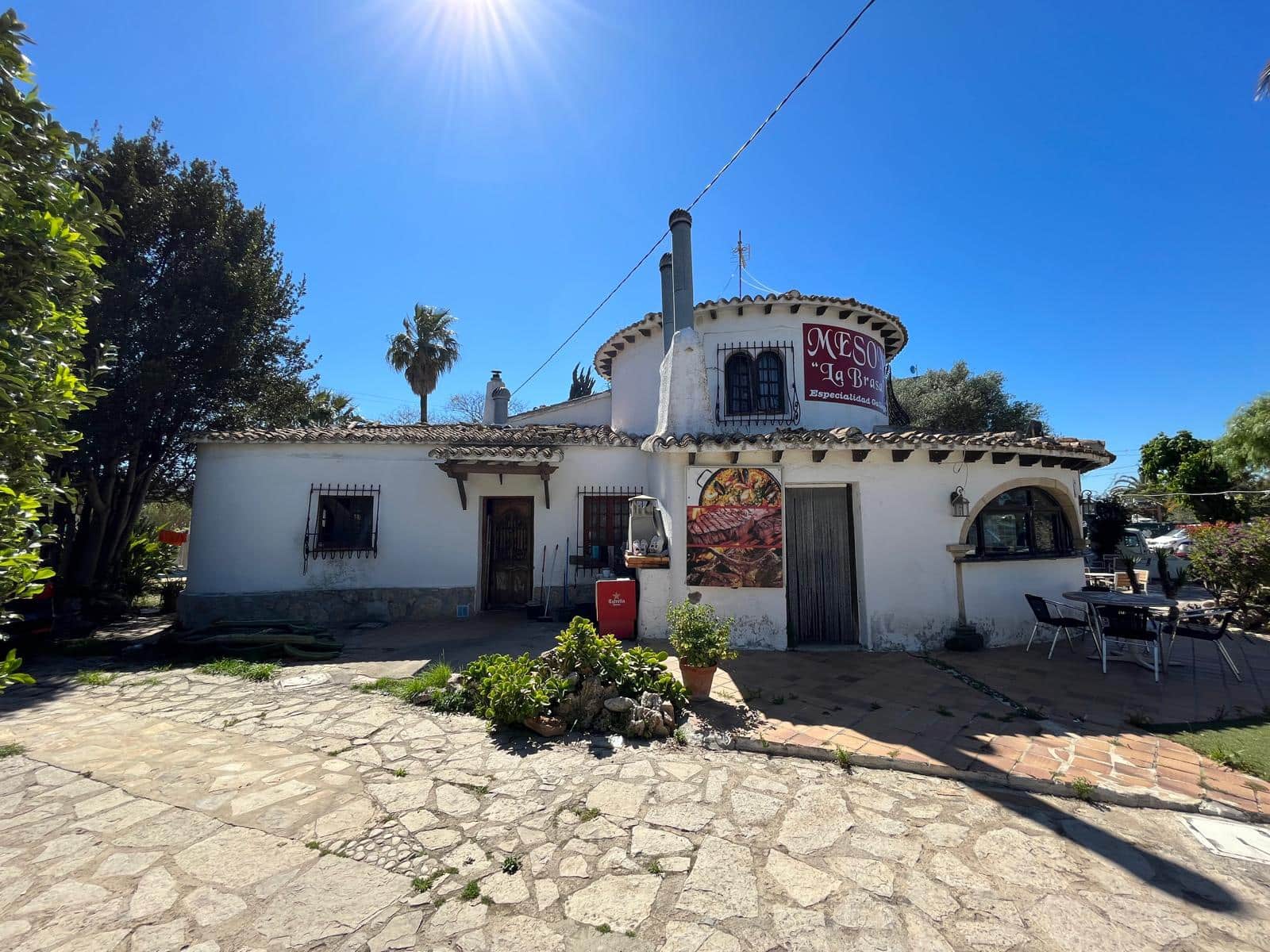 Restaurant/Bar for sale in El Vergel / Verger with pool garage - € 1,000,000 (Ref: 10004770)
