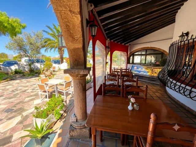 Restaurant/Bar for sale in El Vergel / Verger with pool garage - € 1,000,000 (Ref: 10004770)