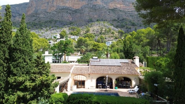 4 soveværelse Villa til salg i Montgó - Ermita, Javea / Xàbia med swimmingpool garage - € 1.200.000 (Ref: 10010347)