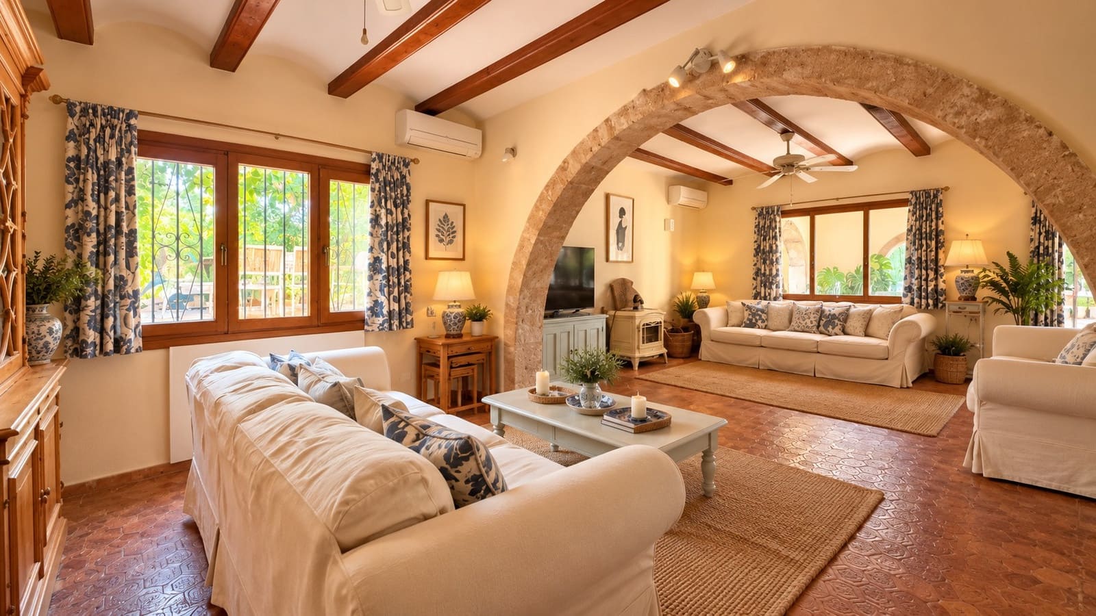 4 Zimmer Villa zu verkaufen in Javea / Xabia mit Pool Garage - 1.130.000 € (Ref: 10010347)