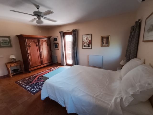 4 makuuhuone Huvila myytävänä paikassa Montgó - Ermita, Javea / Xàbia mukana uima-altaan 
autotalli - 1 130 000 € (Ref: 10010347)