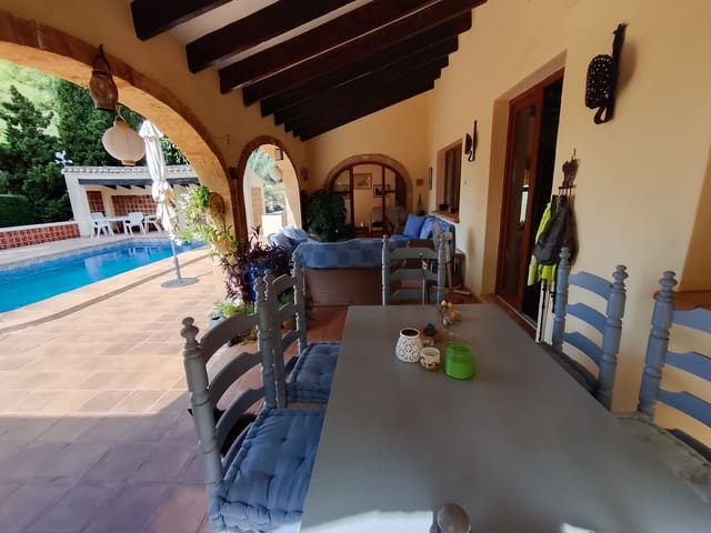 4 makuuhuone Huvila myytävänä paikassa Montgó - Ermita, Javea / Xàbia mukana uima-altaan 
autotalli - 1 130 000 € (Ref: 10010347)