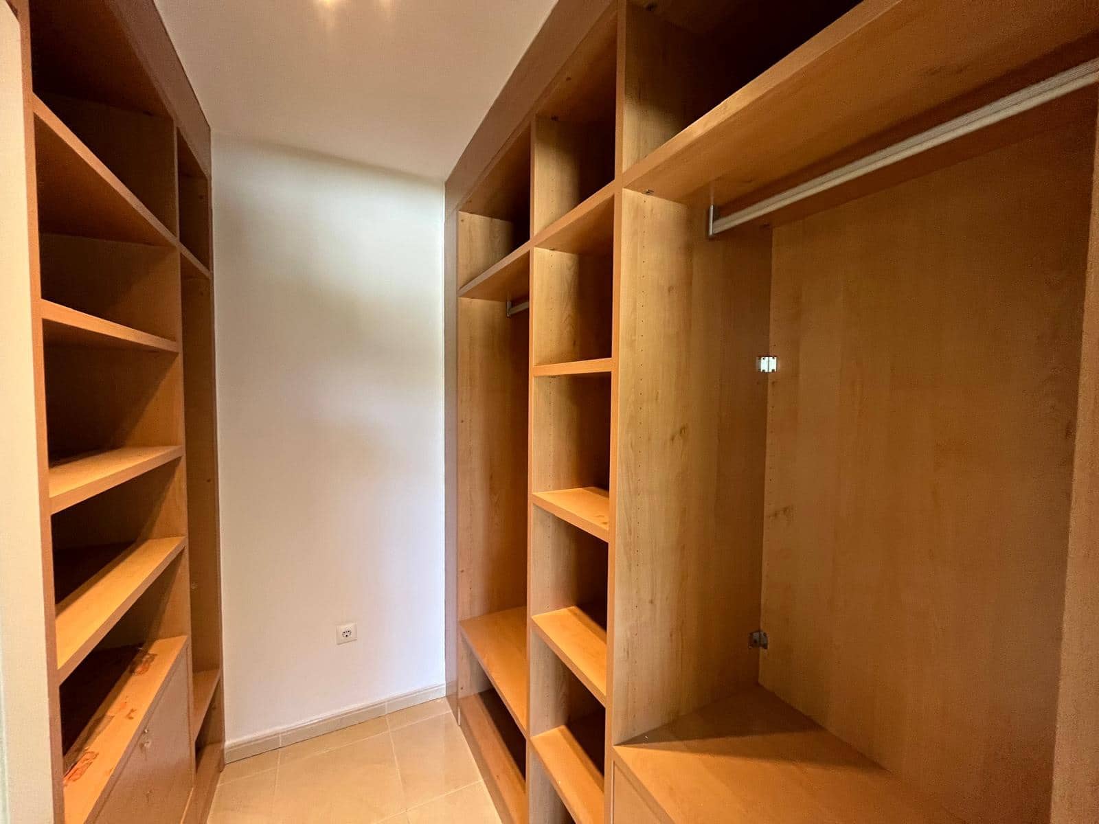 4 chambre Villa/Maison à vendre à Beniarbeig avec piscine garage - 850 000 € (Ref: 10016965)