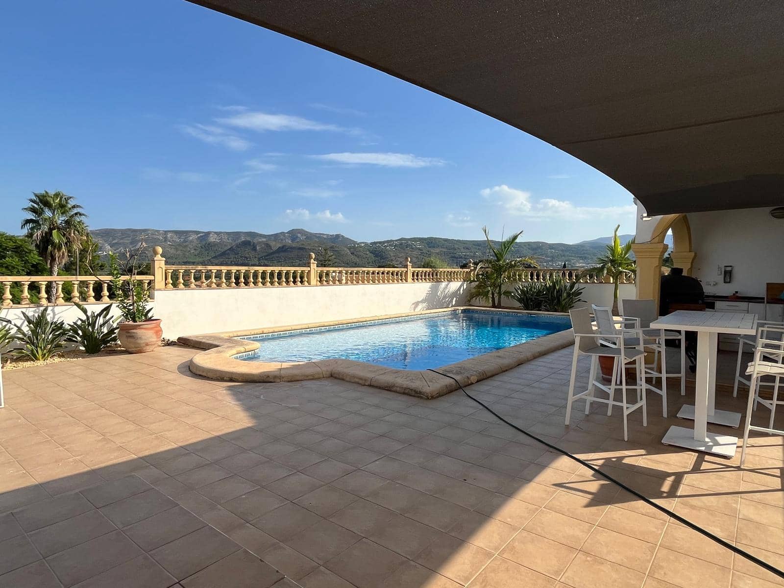 4 chambre Villa/Maison à vendre à Beniarbeig avec piscine garage - 850 000 € (Ref: 10016965)