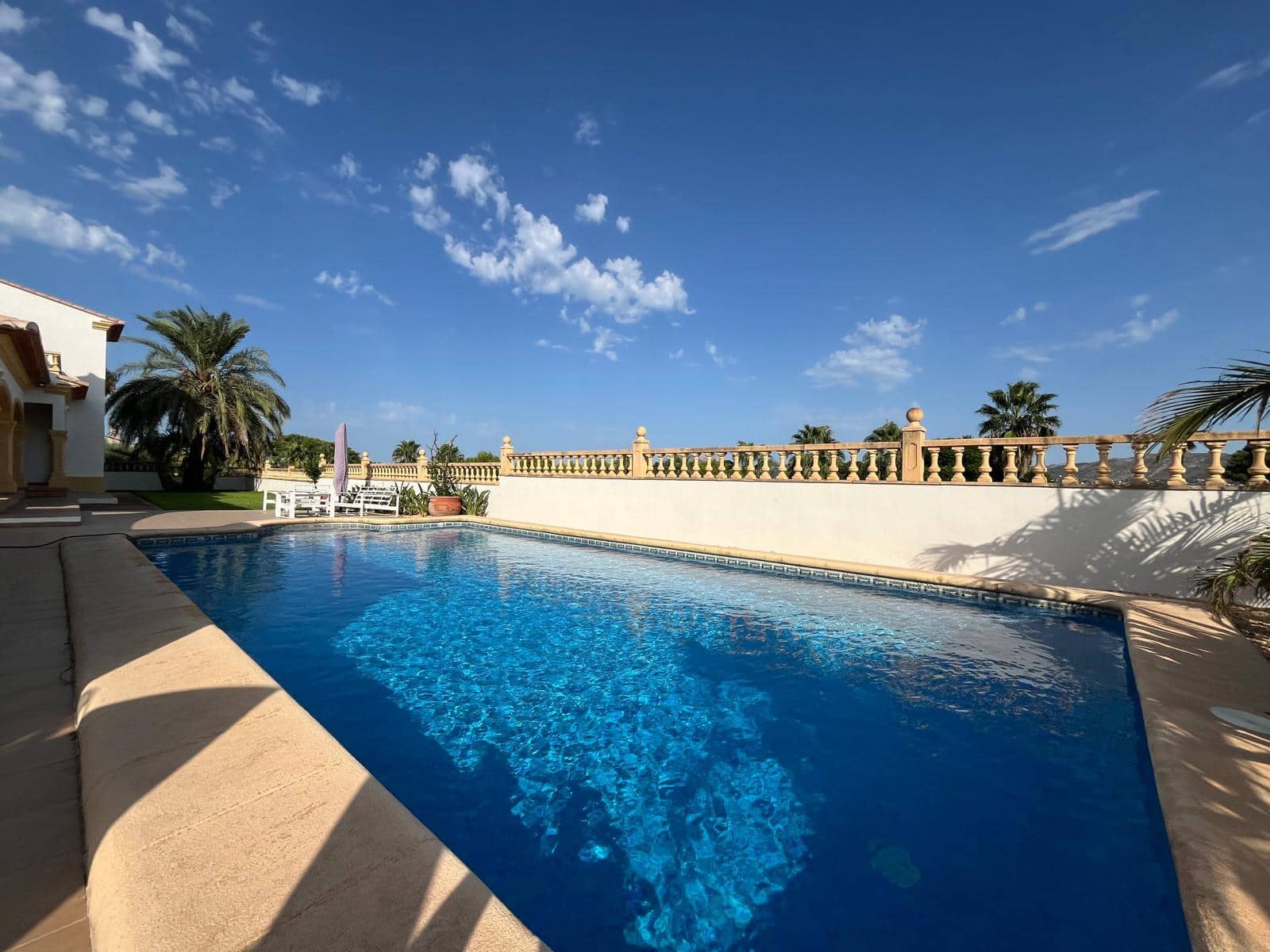 4 chambre Villa/Maison à vendre à Beniarbeig avec piscine garage - 850 000 € (Ref: 10016965)