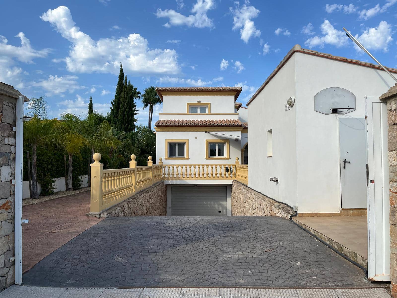 4 chambre Villa/Maison à vendre à Beniarbeig avec piscine garage - 850 000 € (Ref: 10016965)