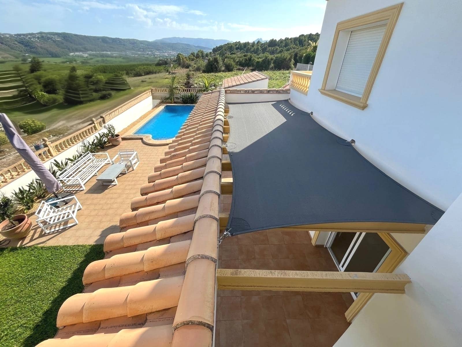 4 bedroom Villa for sale in Beniarbeig with pool garage - € 850,000 (Ref: 10016965)