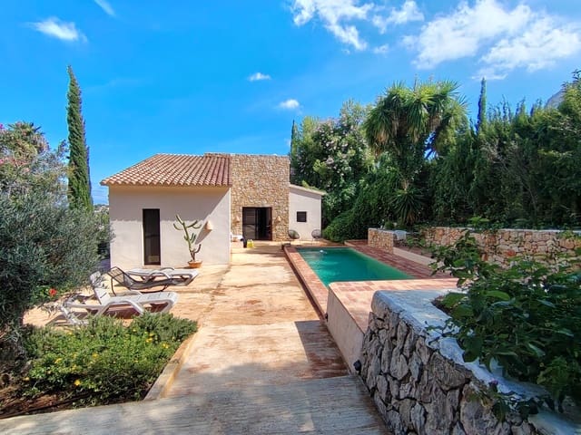 6 sovrum Villa till salu i Dénia med pool garage - 880 000 € (Ref: 10033368)