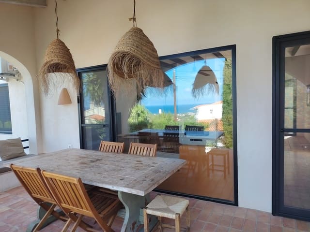 6 sovrum Villa till salu i Dénia med pool garage - 880 000 € (Ref: 10033368)