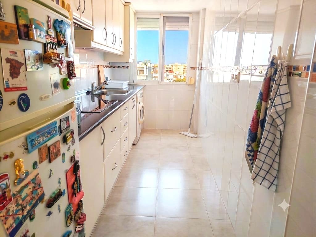 2 slaapkamer Appartement te koop in Miramar - € 123.000 (Ref: 10037737)
