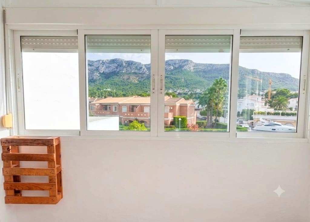 2 soverom Rekkehus til salgs i Denia med svømmebasseng garasje - € 315 000 (Ref: 10041935)