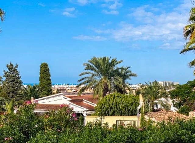 2 soverom Rekkehus til salgs i Dénia med svømmebasseng garasje - € 315 000 (Ref: 10041935)