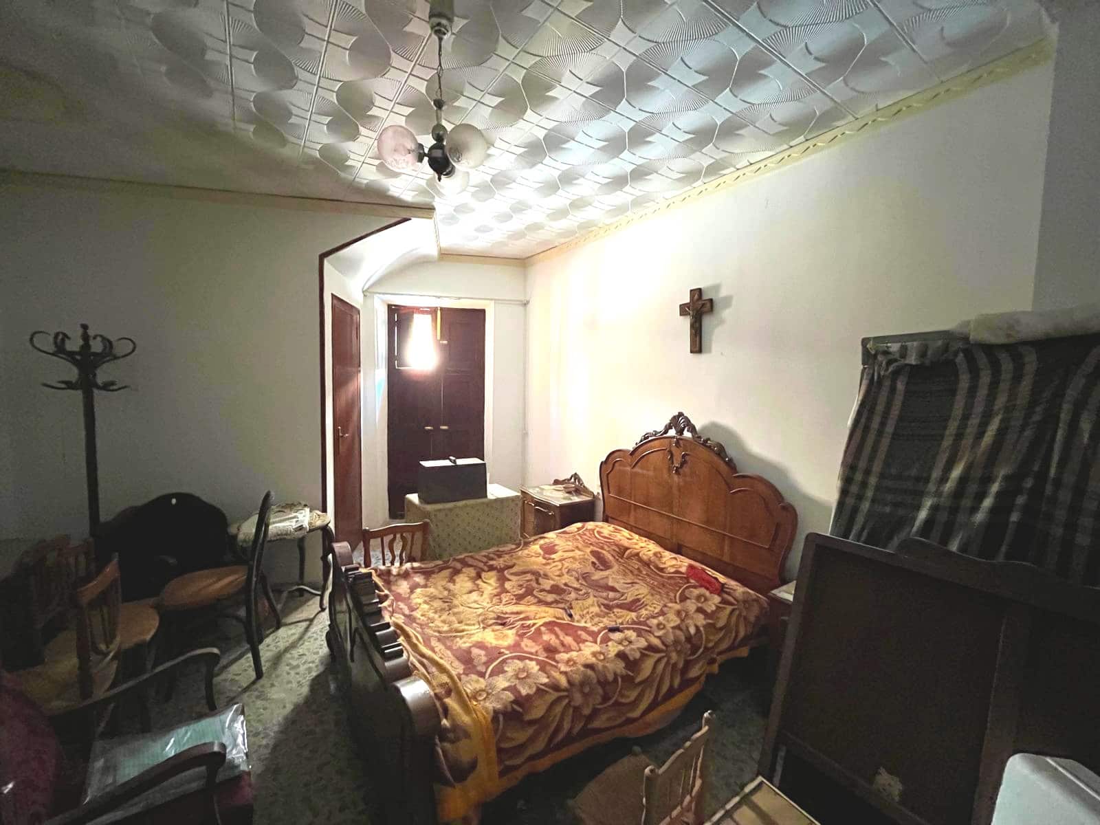 5 Zimmer Haus zu verkaufen in Pedreguer mit Garage - 225.000 € (Ref: 10044256)