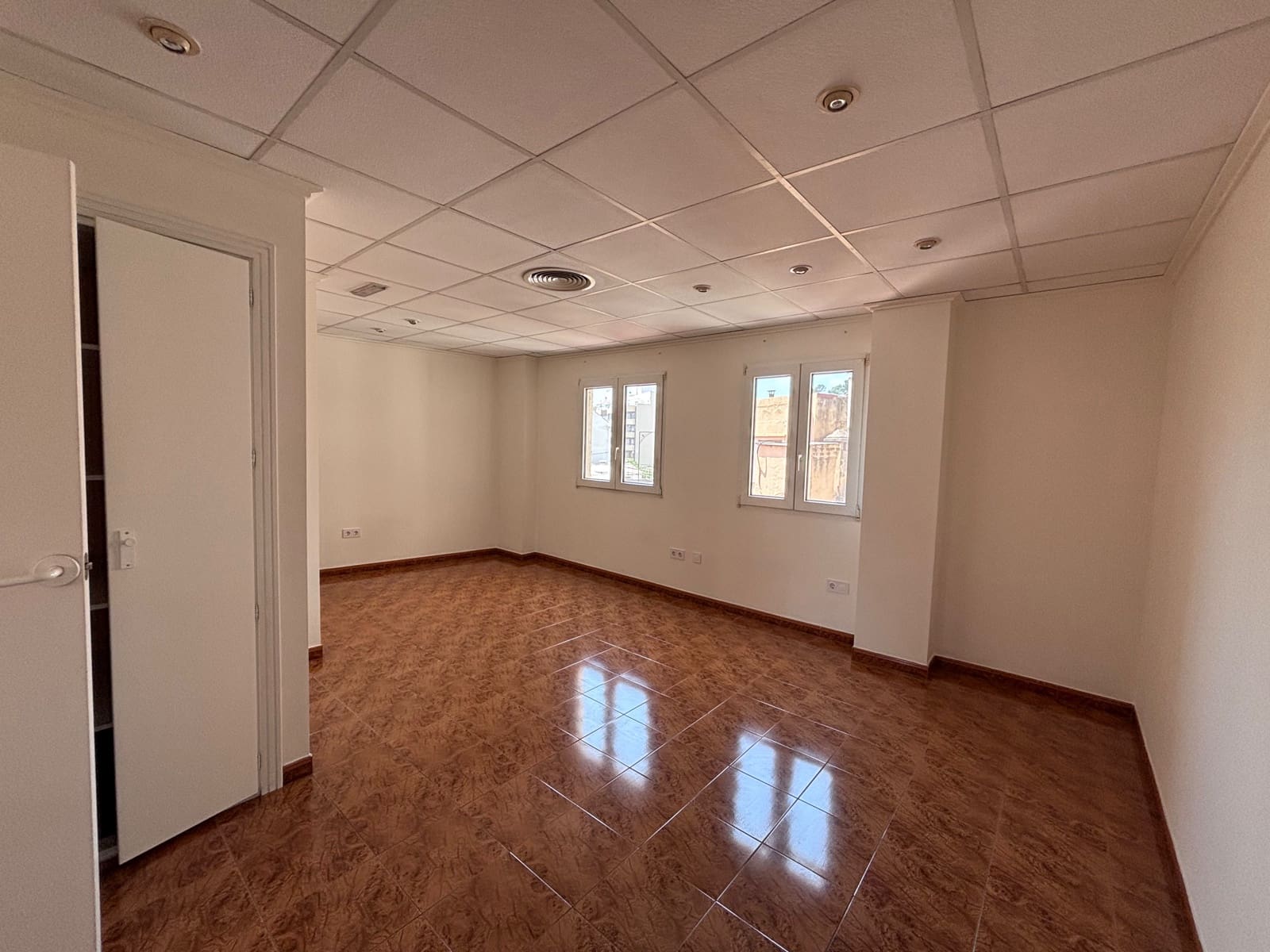 5 camera da letto Appartamento sulla Spiaggia in vendita in Denia - 365.000 € (Rif: 10080256)