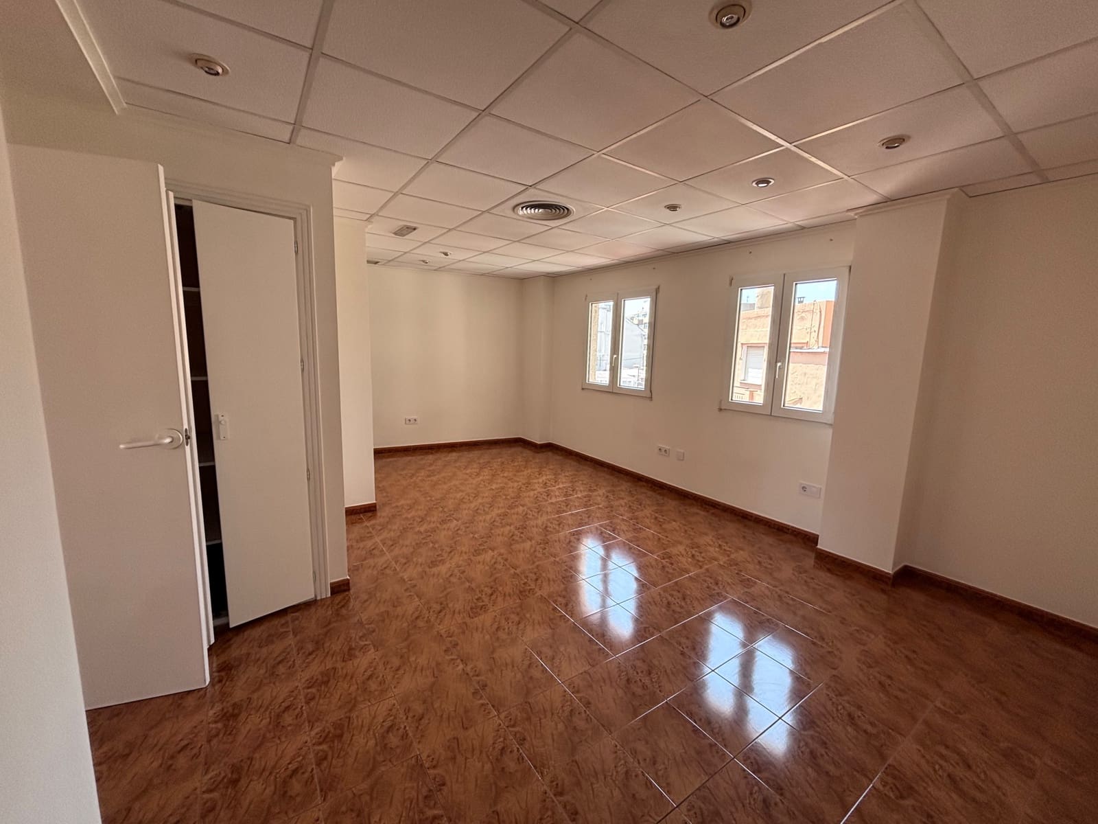 5 camera da letto Appartamento sulla Spiaggia in vendita in Denia - 365.000 € (Rif: 10080256)