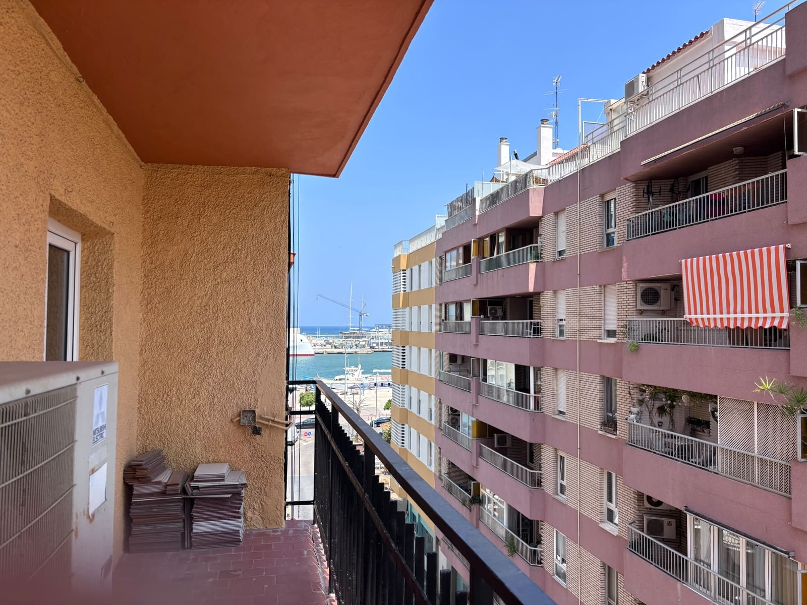 5 camera da letto Appartamento sulla Spiaggia in vendita in Denia - 365.000 € (Rif: 10080256)