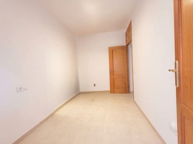 5 bedroom Apartment for sale in Ondara - € 215,000 (Ref: 10098598)