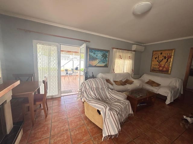 4 quarto Casa em Banda para venda em Dénia com garagem - 379 000 € (Ref: 10106452)