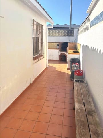 4 quarto Casa em Banda para venda em Dénia com garagem - 379 000 € (Ref: 10106452)