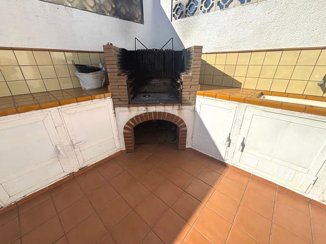 4 quarto Casa em Banda para venda em Dénia com garagem - 379 000 € (Ref: 10106452)