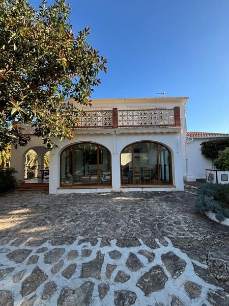 Chalet de 6 habitaciones en Dénia en venta con piscina garaje - 849.000 € (Ref: 10123363)