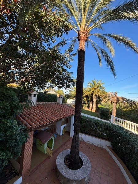 Chalet de 6 habitaciones en Dénia en venta con piscina garaje - 849.000 € (Ref: 10123363)