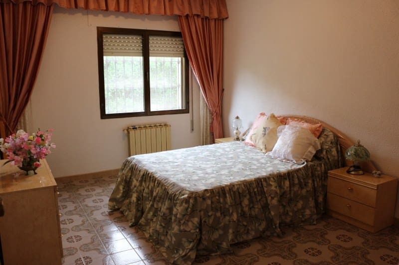 6 soveværelse Finca/Landehus til salg i Denia med swimmingpool garage - € 1.100.000 (Ref: 8764742)