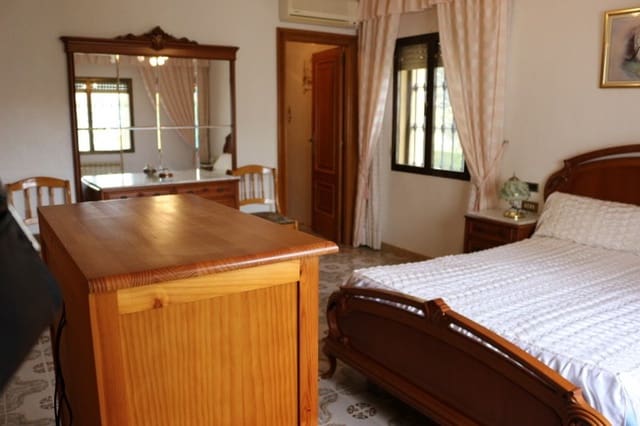 6 chambre Finca/Maison de Campagne à vendre à Dénia avec piscine garage - 1 075 000 € (Ref: 8764742)