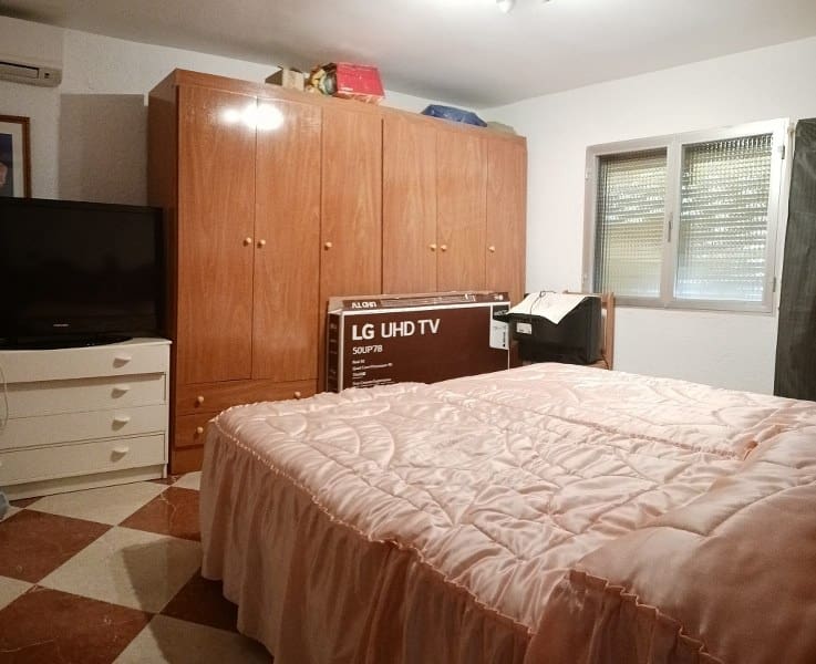 6 soveværelse Finca/Landehus til salg i Denia med swimmingpool garage - € 1.100.000 (Ref: 8764742)