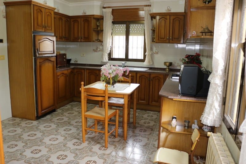 6 soveværelse Finca/Landehus til salg i Denia med swimmingpool garage - € 1.100.000 (Ref: 8764742)