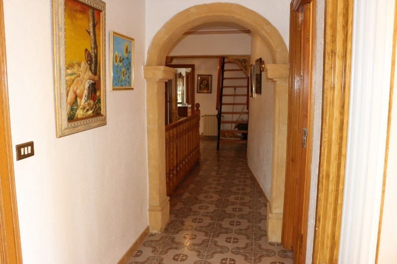 6 soveværelse Finca/Landehus til salg i Denia med swimmingpool garage - € 1.100.000 (Ref: 8764742)