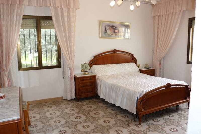 6 soveværelse Finca/Landehus til salg i Denia med swimmingpool garage - € 1.100.000 (Ref: 8764742)