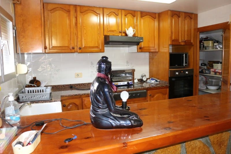 6 soveværelse Finca/Landehus til salg i Denia med swimmingpool garage - € 1.100.000 (Ref: 8764742)