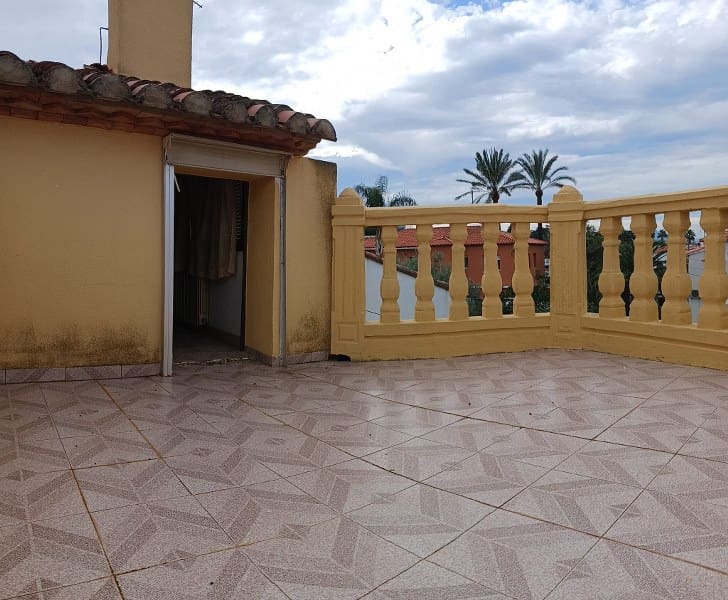 6 soveværelse Finca/Landehus til salg i Denia med swimmingpool garage - € 1.100.000 (Ref: 8764742)