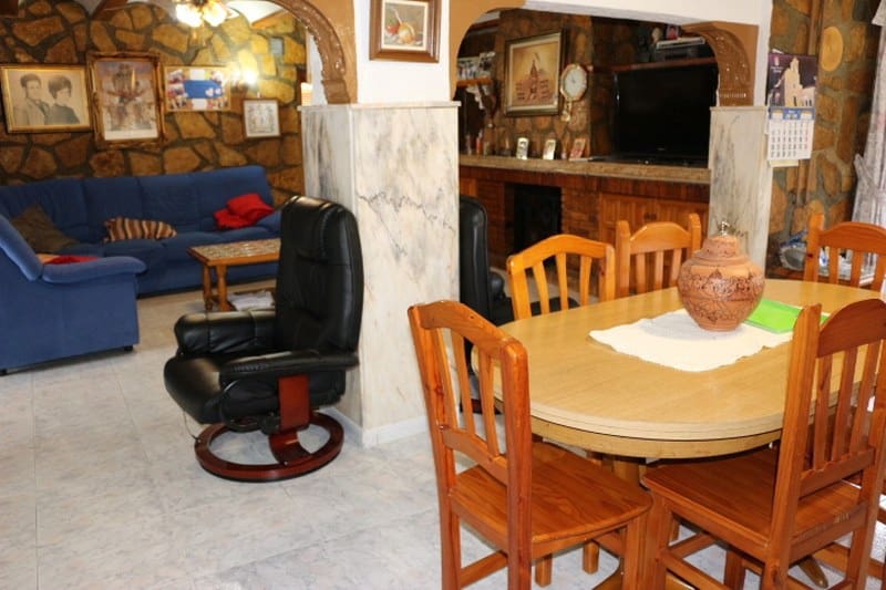 6 soveværelse Finca/Landehus til salg i Denia med swimmingpool garage - € 1.100.000 (Ref: 8764742)