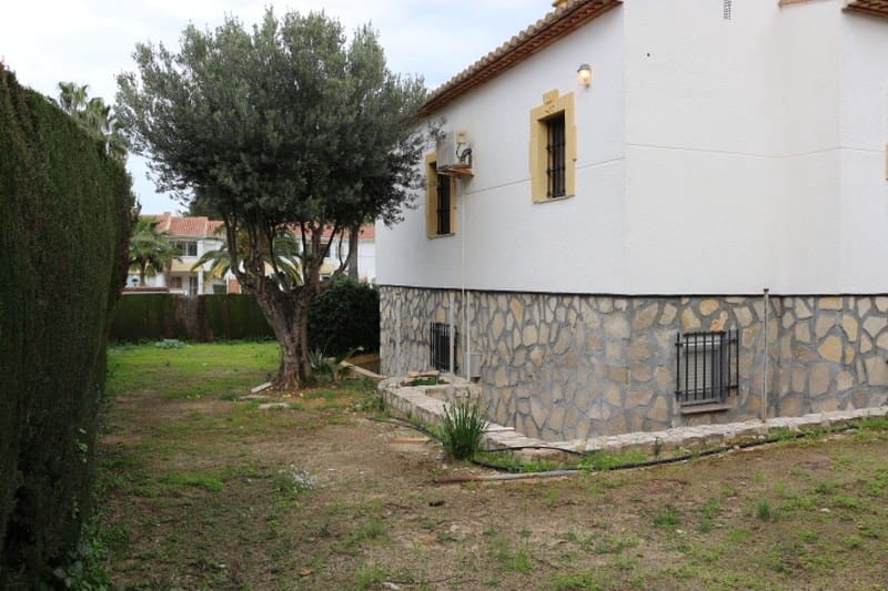 6 soveværelse Finca/Landehus til salg i Denia med swimmingpool garage - € 1.100.000 (Ref: 8764742)