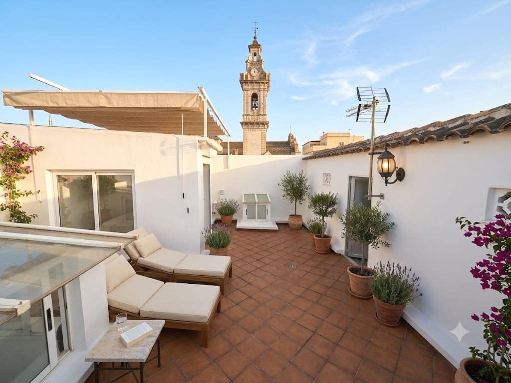 7 chambre Maison de Ville à vendre à Oliva avec garage - 285 000 € (Ref: 8821166)