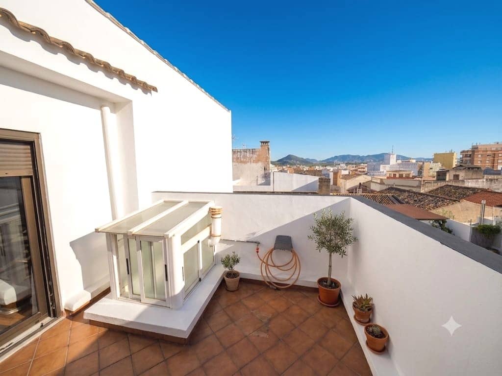 7 chambre Maison de Ville à vendre à Oliva avec garage - 285 000 € (Ref: 8821166)