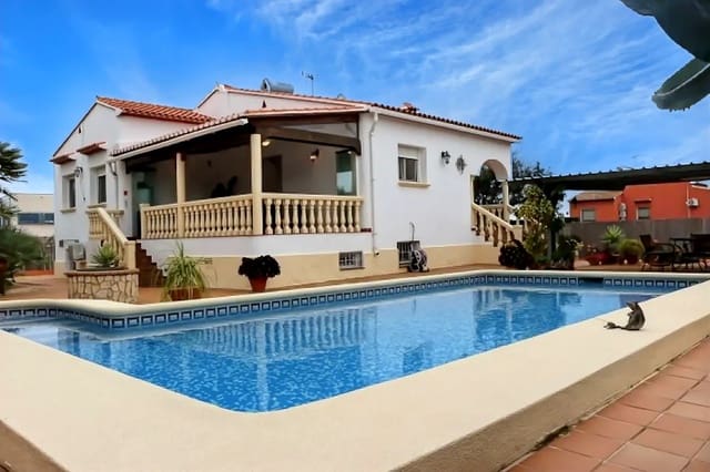 5 soverom Villa til salgs i La Xara, Dénia med svømmebasseng garasje - € 580 000 (Ref: 8851025)