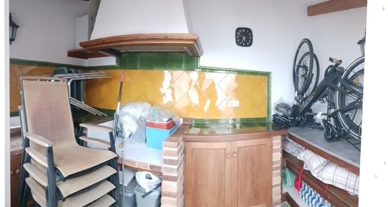 5 quarto Moradia para venda em Denia com piscina garagem - 549 000 € (Ref: 8851025)