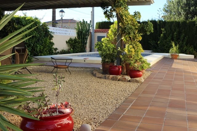 5 Zimmer Villa zu verkaufen in La Xara, Dénia mit Pool Garage - 549.000 € (Ref: 8851025)