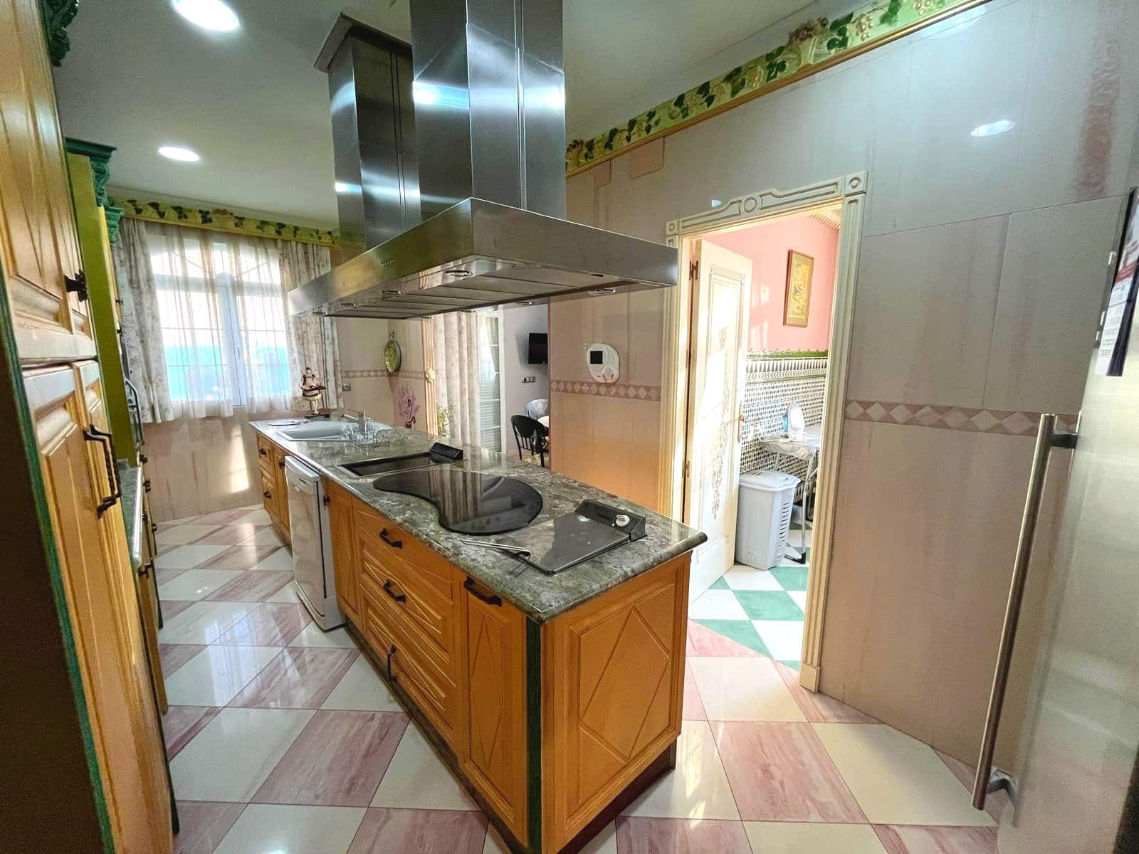 5 chambre Villa/Maison à vendre à Gandia avec piscine - 725 000 € (Ref: 9060638)