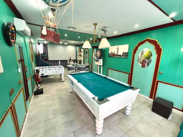 5 soverom Villa til salgs i Gandia med svømmebasseng - € 725 000 (Ref: 9060638)