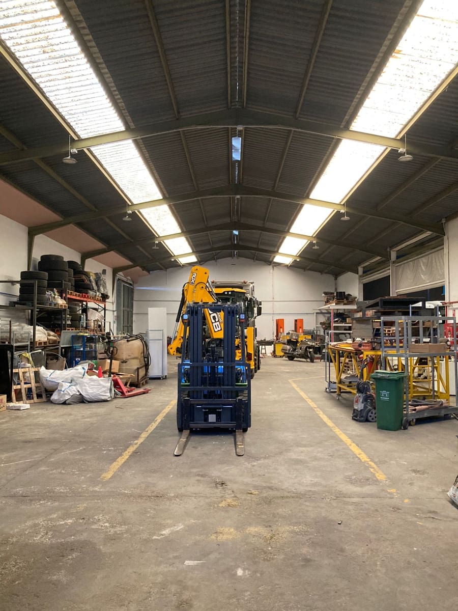 1 soveværelse Erhverv til salg i Almoines med garage - € 625.000 (Ref: 9207852)