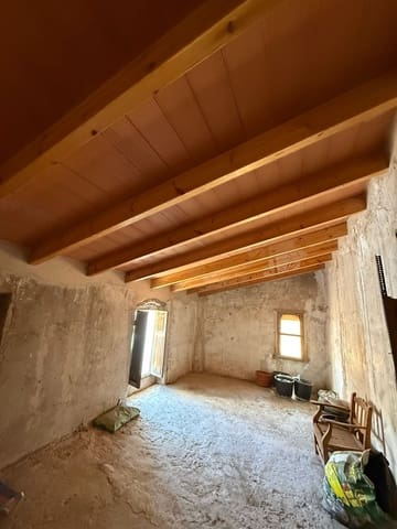 5 bedroom Townhouse for sale in Parcent - € 116,000 (Ref: 9216359)