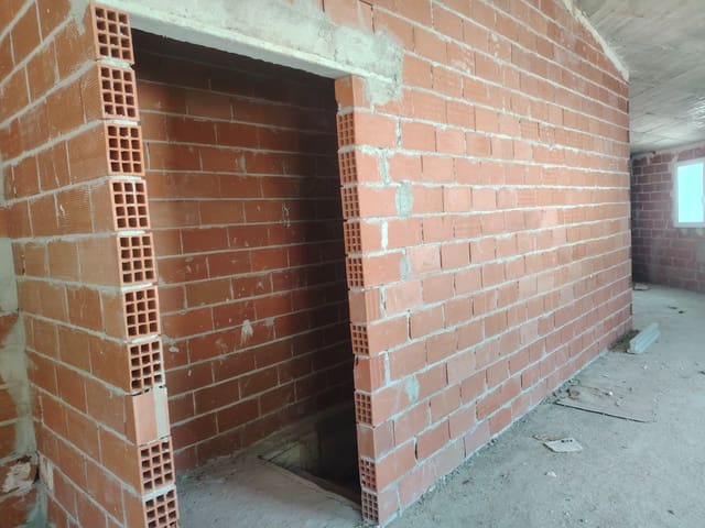 4 makuuhuone Omakotitalo myytävänä paikassa Sagra - 159 000 € (Ref: 9246082)