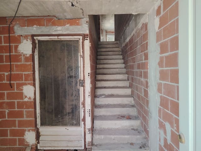 4 makuuhuone Omakotitalo myytävänä paikassa Sagra - 159 000 € (Ref: 9246082)