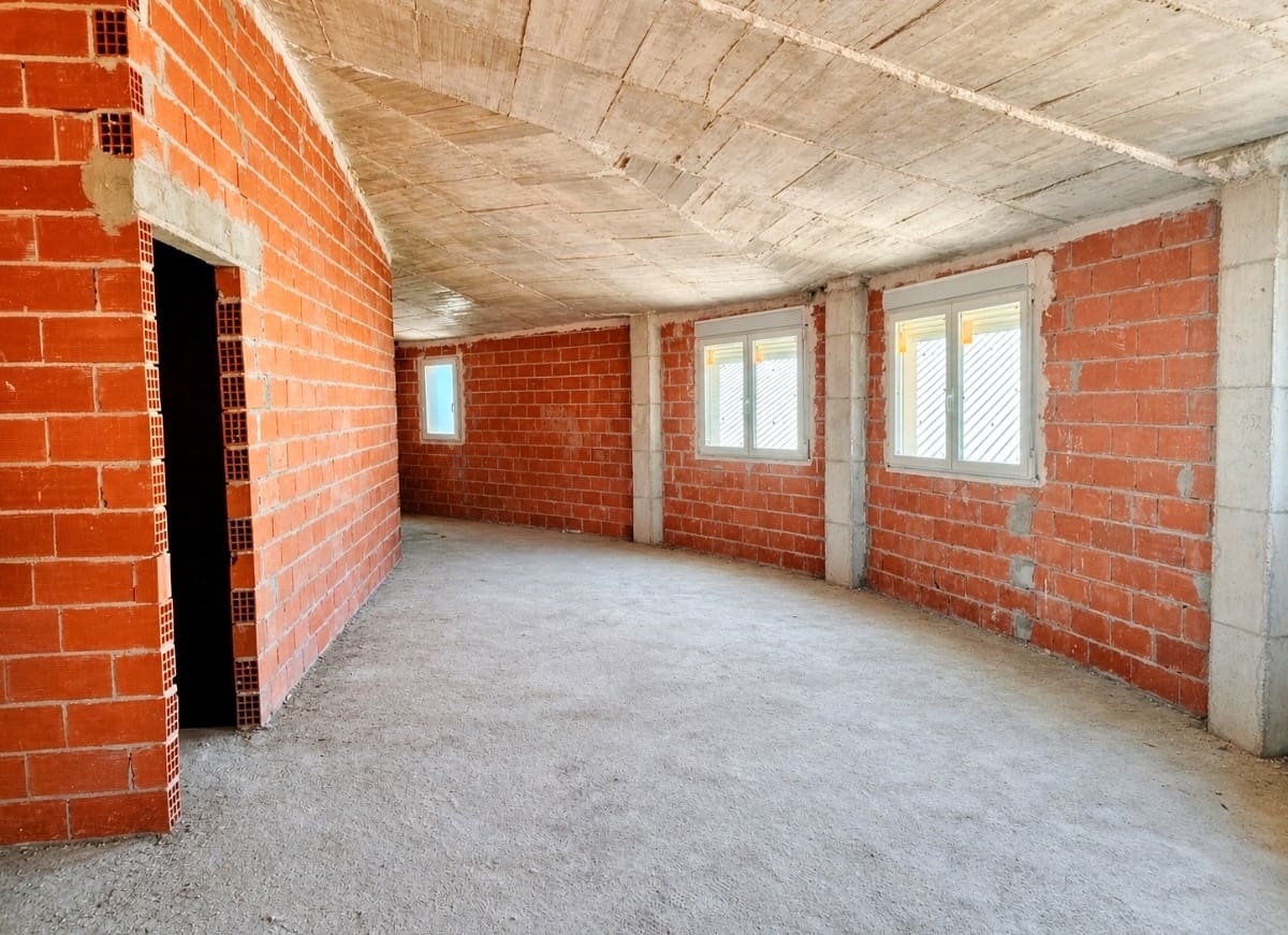 4 soveværelse Byhus til salg i Sagra - € 158.998 (Ref: 9246082)